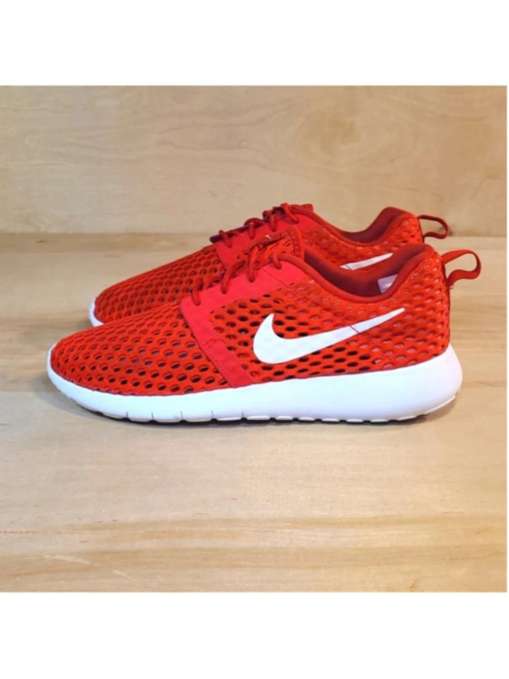 Nike Roshe One Mesh Red Flight Athletic Shoes Size 5.5Y/7 Womens 705485-601